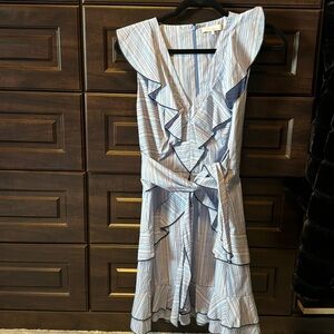 Cute sleeveless dress